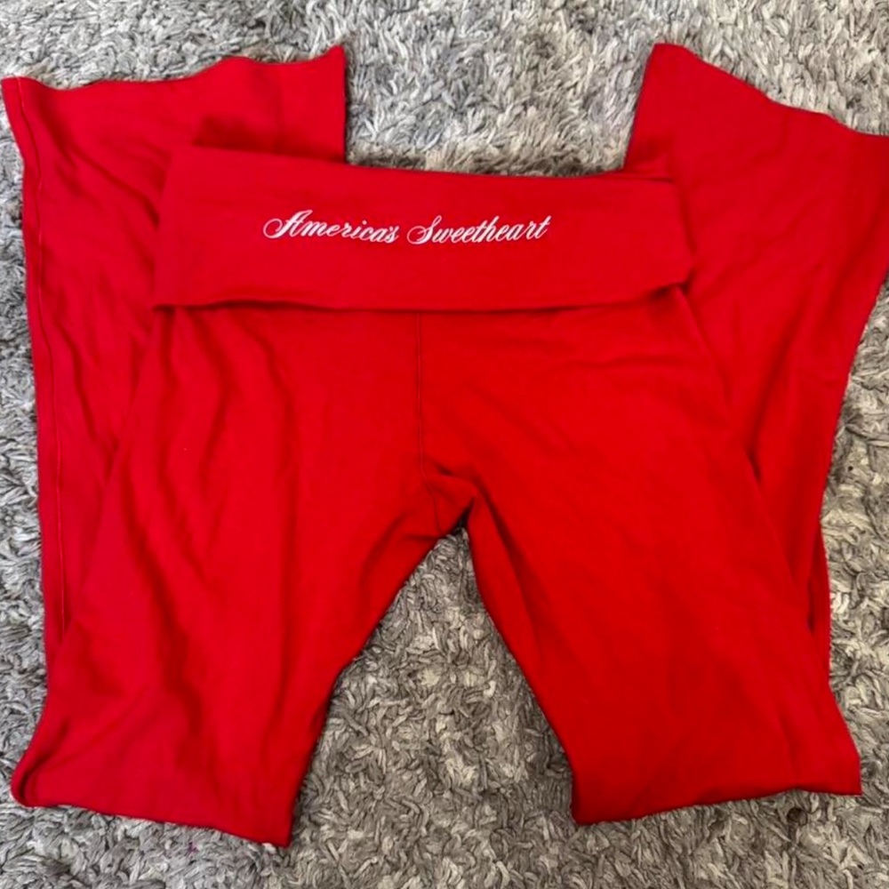 PINK Victoria's Secret Bold Red Leggings